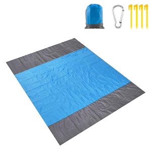 Esterilla azul de playa impermeable y ultraligera 210x200 cm